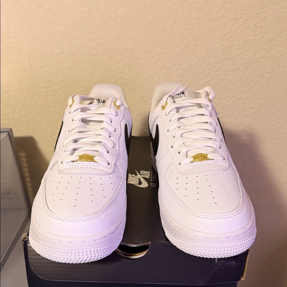 Nike Air Force 1 Low White Black Sneakers (Reasonable Offers Accepted) - Picture 4 of 7